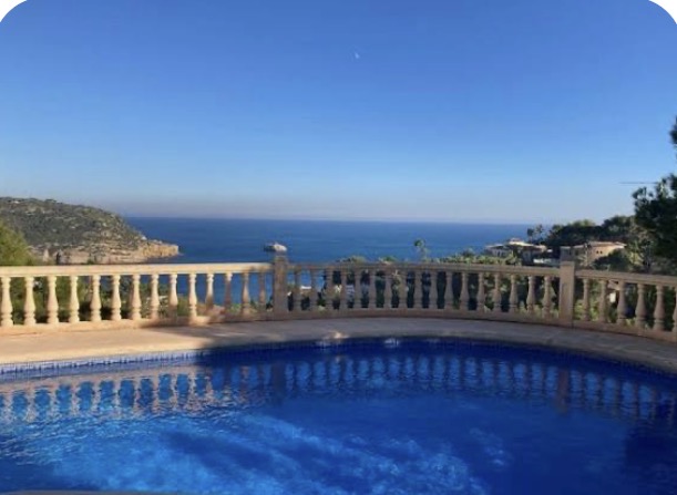 🏠 Waarom is de ene wijk in Jávea zoveel duurder dan de andere?